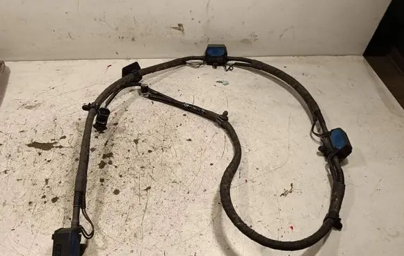 BMW X3 F25 Windshield washer spray nozzle 7213281