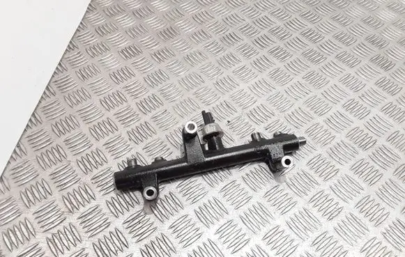 Ford Mondeo MK IV Fuel main line pipe 968190968004 28497Z01 9663305480