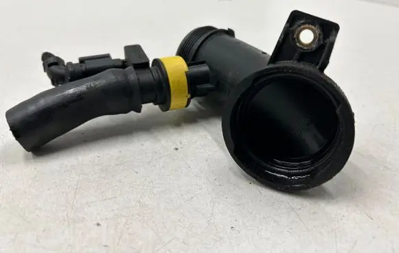 Citroen DS5 Intercooler hose/pipe 9683725080