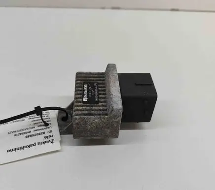 Renault Koleos I Glow plug pre-heat relay 9640469680