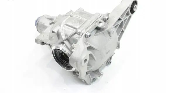BMW X7 G07 Rear differential 8849918