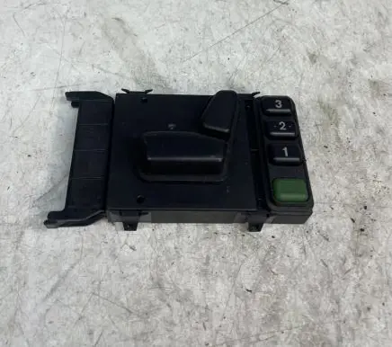 Mercedes-Benz ML W163 Seat control switch A1638202210 03461122