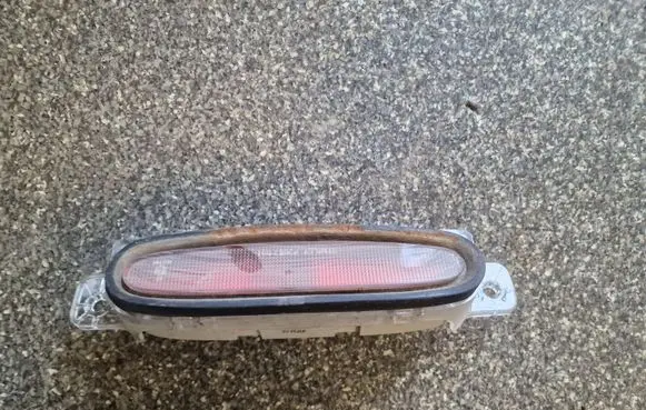 Mazda 3 I Third/center stoplight
