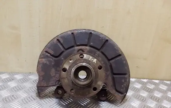 Audi A3 S3 8P Front wheel hub