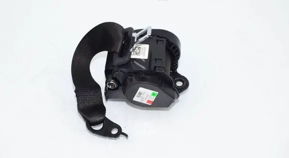 BMW 5 G30 G31 G38 Rear seatbelt 7431234 72117431234