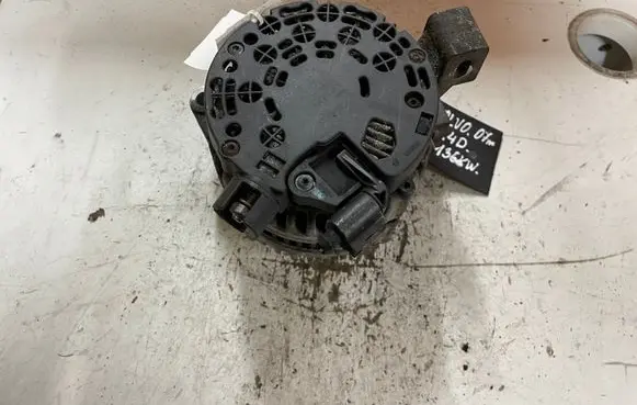 Volvo V50 Generator/alternator 0121615014 30773111