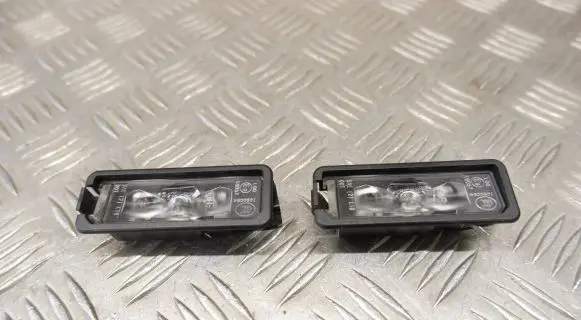 Volkswagen ID.3 Number plate light 3G5943021