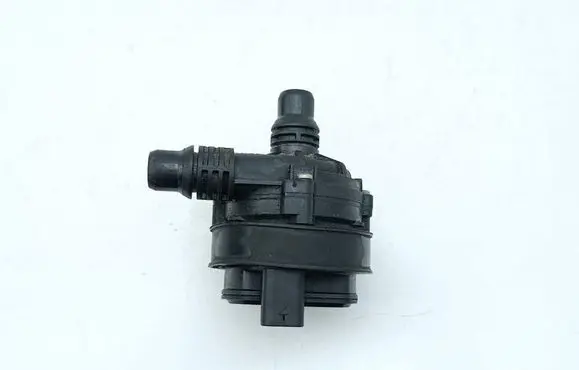 Mercedes-Benz EQS V297 Water pump A0005003500