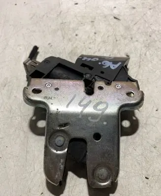 Audi A6 S6 C6 4F Tailgate/trunk/boot lock/catch/latch 4F5827505