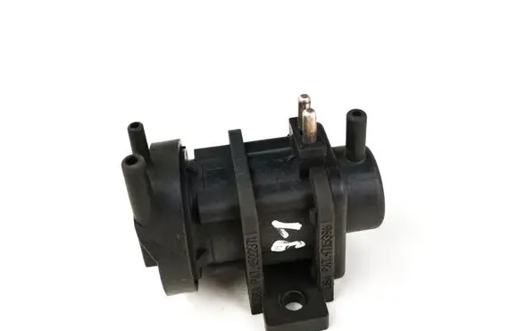 Mercedes-Benz C W202 Turbo solenoid valve 0005450327