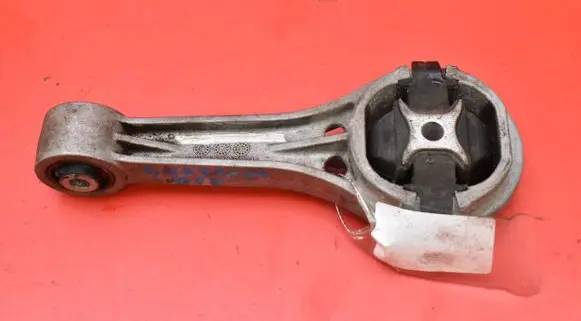 Skoda Citigo Gearbox mounting bracket