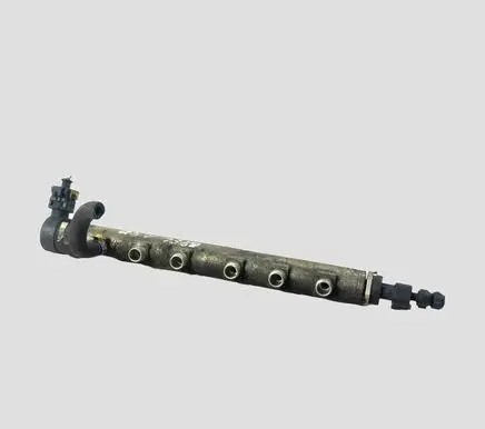 Opel Zafira B Fuel main line pipe 55200266 0445214056 063520
