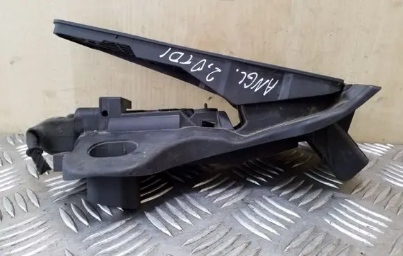 Volkswagen Touran I Accelerator throttle pedal 6PV00874600 1T2721503F
