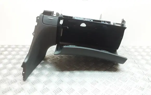 Mercedes-Benz E W211 Glove box 0080017777777 A2116801952LL