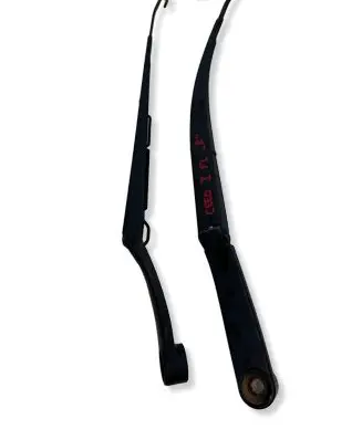 KIA Ceed Front wiper blade arm 334