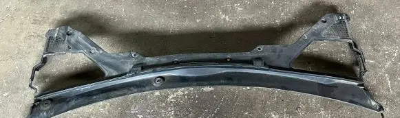 Jaguar XE Windshield/front glass wiper blade GX73021B44BG T2H23401 GX734105