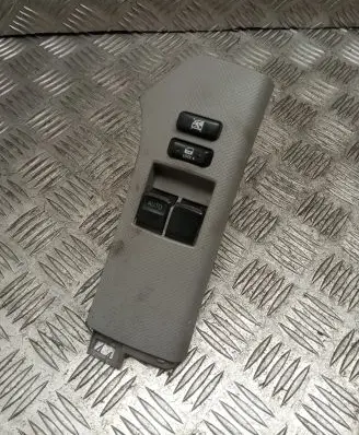 Toyota Yaris Electric window control switch