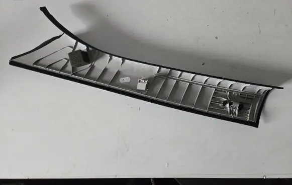 Mercedes-Benz E W213 (B) pillar trim (top) A2136900625
