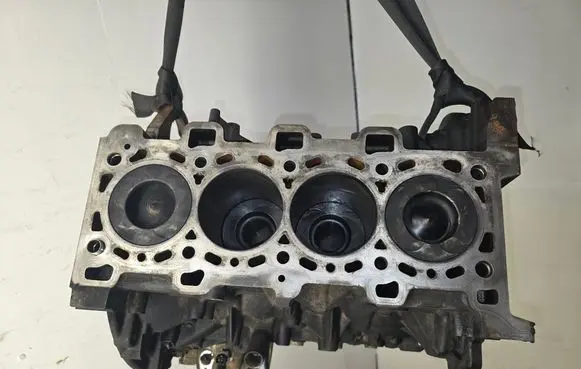 Nissan Navara D23 Engine block 11468R 2478170321
