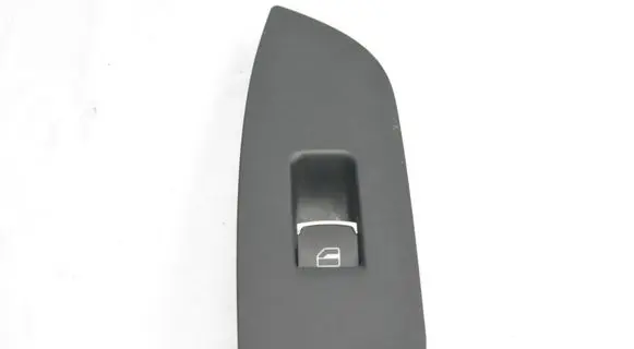 Volkswagen PASSAT CC Electric window control switch 3C867375A