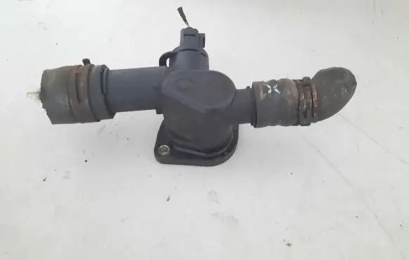 Skoda Octavia Mk2 (1Z) Thermostat housing 06A121133AL