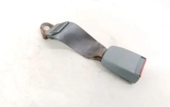 Peugeot 406 Rear seatbelt buckle