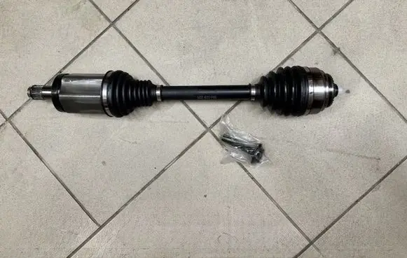BMW 5 G30 G31 G38 Front driveshaft 8664675 AT866467502 AT8664675