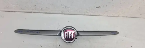 Fiat 500L Front bumper splitter molding 735650509 D519 735650821