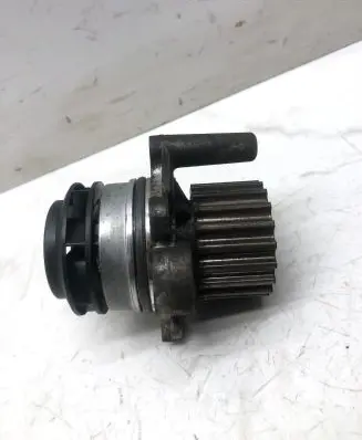 Audi A4 S4 B8 8K Water pump 038121019E