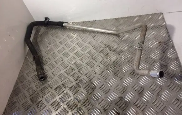Porsche Cayenne (9PA) Heater radiator pipe/hose 7L0815994