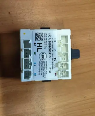 Mercedes-Benz C W205 Door control unit/module A2059010407 A2059006113