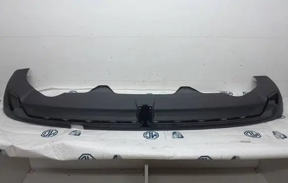MG ZS Rear bumper lower part trim P11026137 11026137