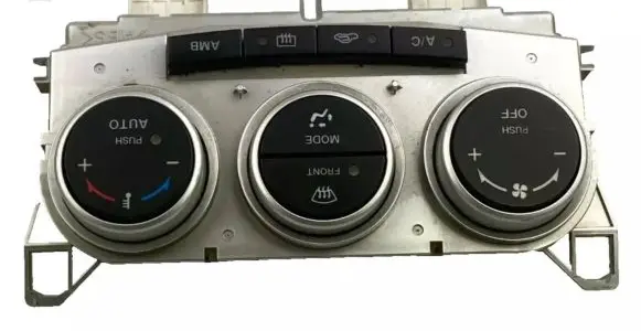 Mazda 5 Climate control unit K1900CC99