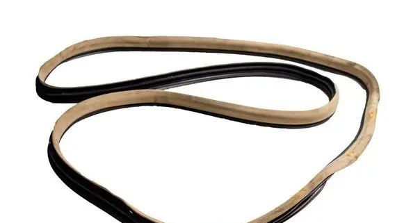 Mercedes-Benz R W251 Rear door rubber seal (on body) A2516970251
