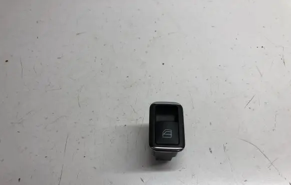 Mercedes-Benz E W212 Electric window control switch A2049058102