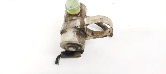 Honda FR-V Windscreen/windshield washer pump