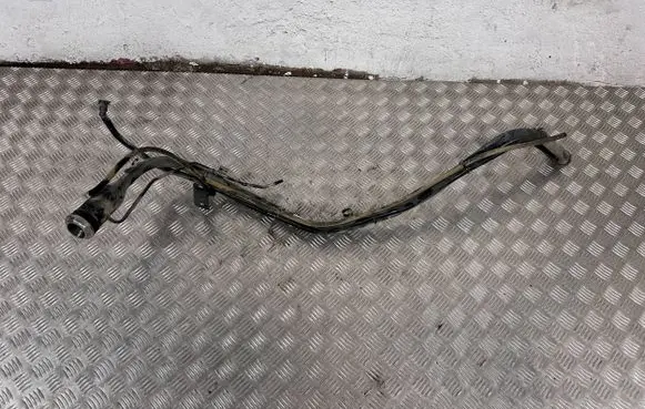 Fuel tank filler neck pipe