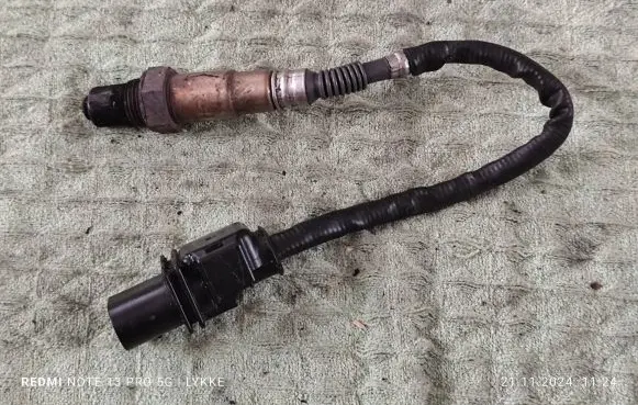 Mercedes-Benz C AMG W204 Lambda probe sensor 0258017011 0035426918 000707T299
