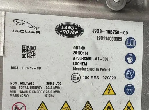 Jaguar I-Pace Hybrid / electric car battery J9D310B759CD 190114000023