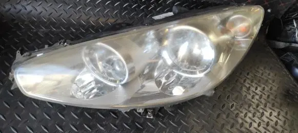 Peugeot 308 Headlight/headlamp 9674040080