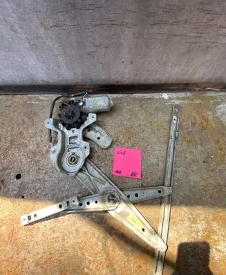 Honda Civic Rear door window regulator with motor 