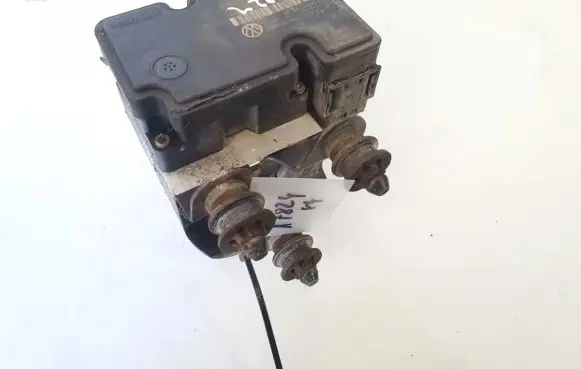 Skoda Octavia Mk2 (1Z) ABS Pump 1k0907379p 10.0970-0315.3