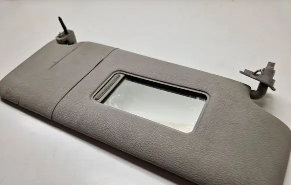 BMW X3 E83 Sun visor 1442135