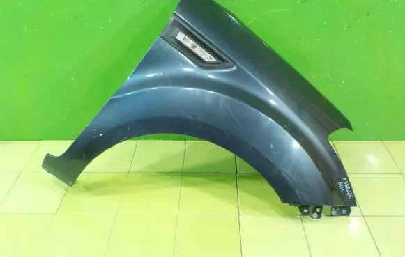 KIA Soul Fender PRZOD PRAWY