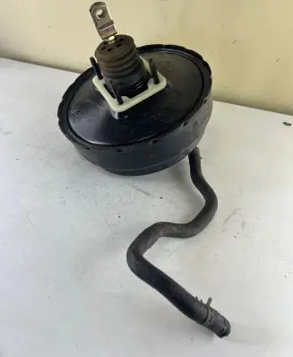 Hyundai Santa Fe Brake booster