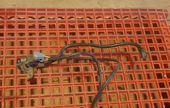 Volvo S60 Fuel tank valve 1275638 4995000050