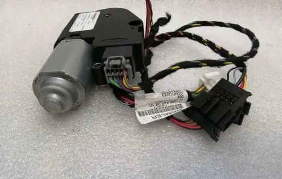 Mercedes-Benz GLS X166 Sunroof motor/actuator A1669069600