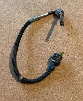 Mercedes-Benz E W213 Exhaust gas temperature sensor A0225452126