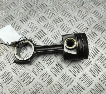 Volkswagen Golf VII Piston 04L107065AL 04L105401A