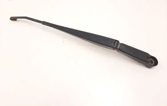 Nissan Navara D40 Front wiper blade arm A9871LHD